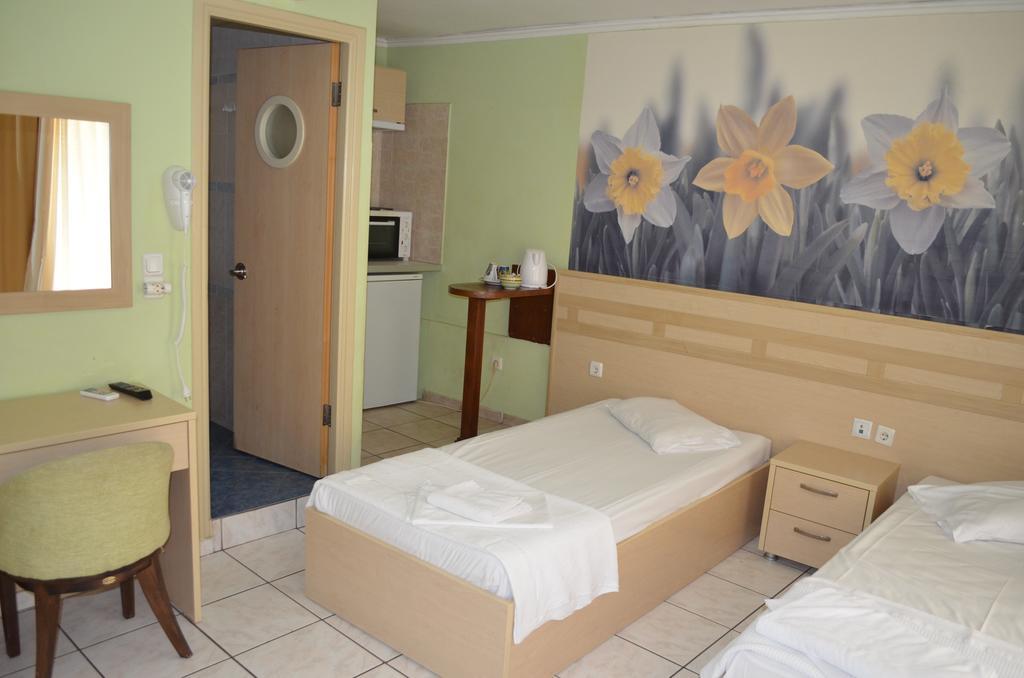 Fontana Rooms Μυτιλήνη Δωμάτιο φωτογραφία