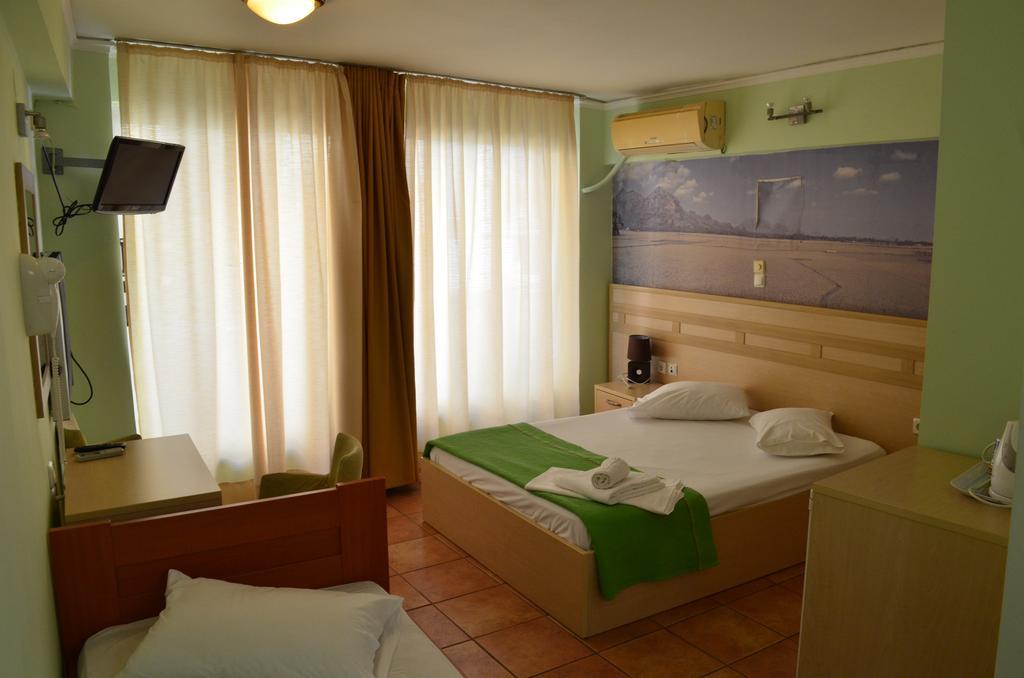 Fontana Rooms Μυτιλήνη Δωμάτιο φωτογραφία